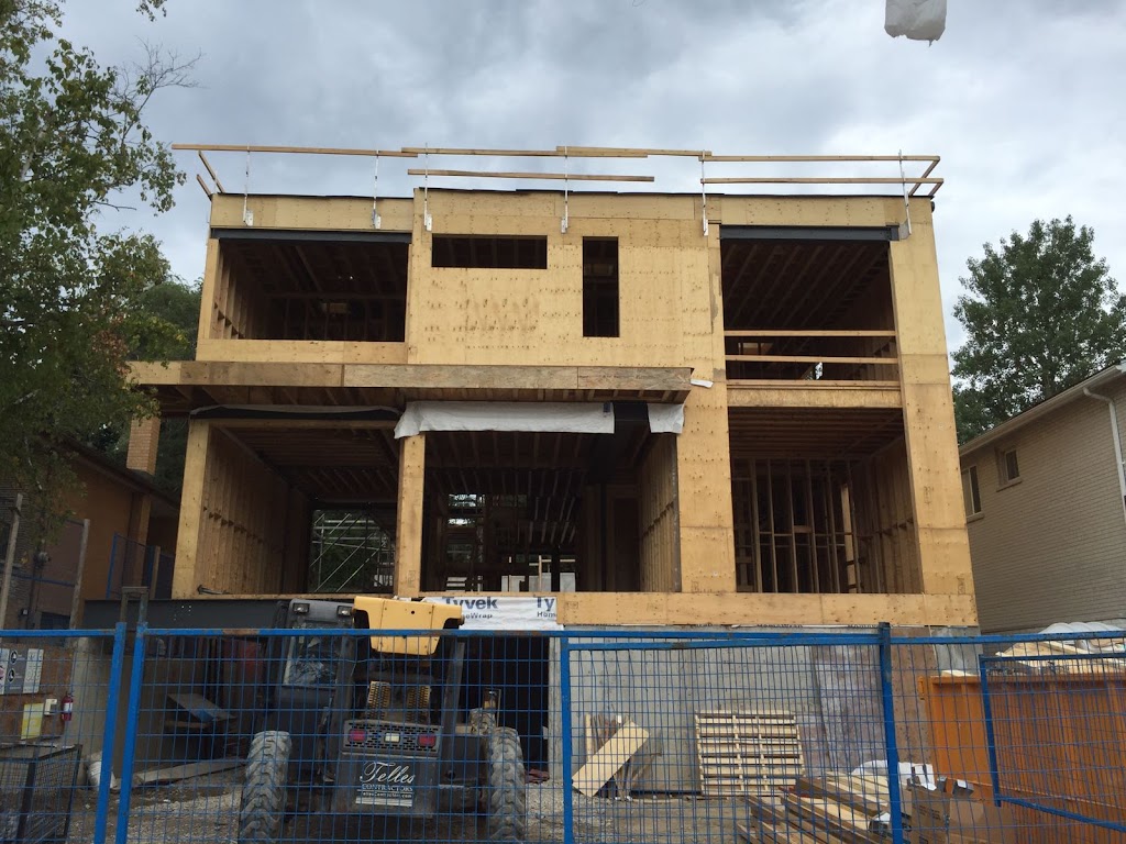 LH Telles Contractors Inc | 43D Industrial St #43, East York, ON M4G 1Z2, Canada | Phone: (647) 205-5887