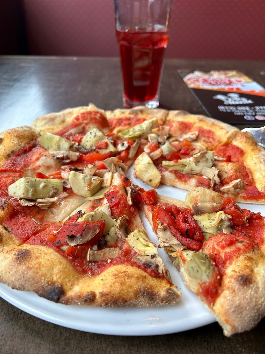 Suthas Pizza Bar & Grill | 79 E Davis St, Trenton, ON K8V 4K9, Canada | Phone: (613) 392-2123