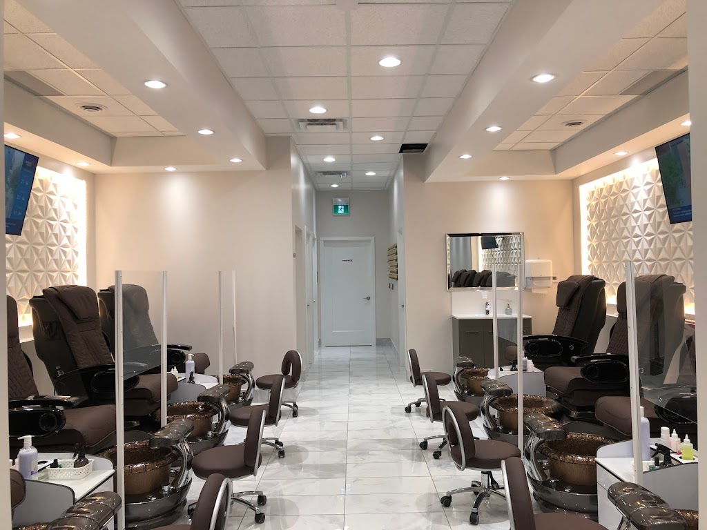 Golden Nails | 1255 St James St #4, Winnipeg, MB R3H 0K9, Canada | Phone: (204) 306-8038