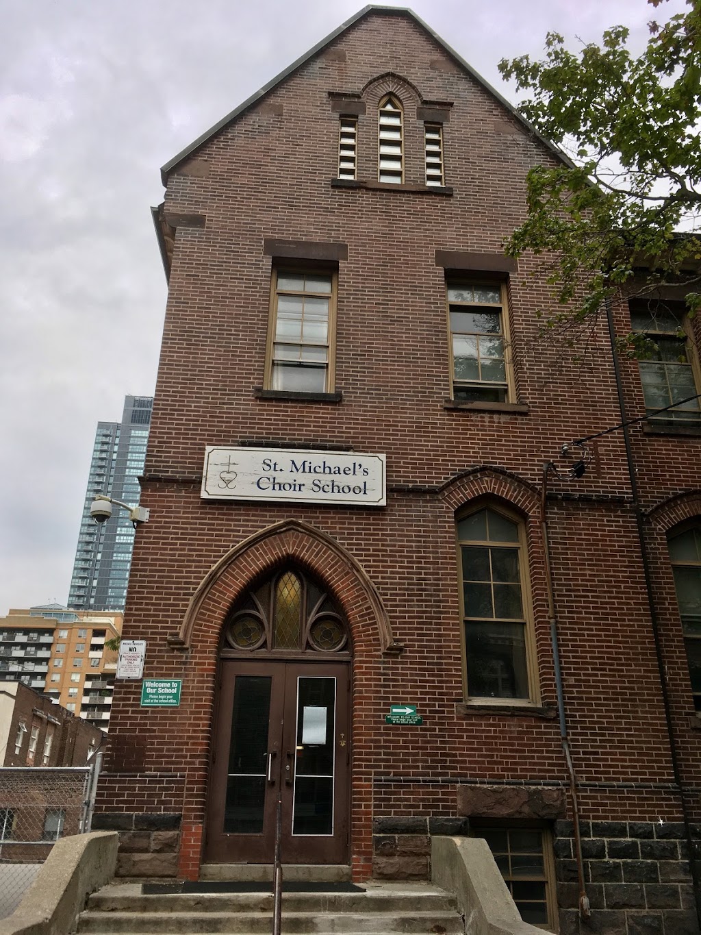 St. Michaels Choir School | 66 Bond St, Toronto, ON M5B 1X2, Canada | Phone: (416) 397-6367