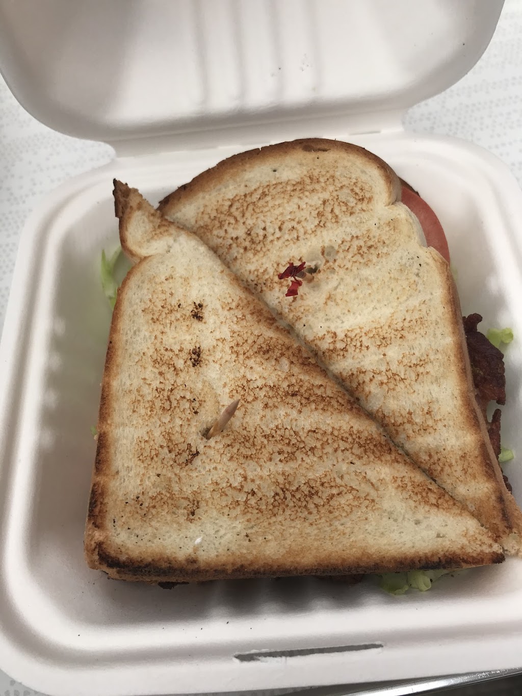 PJs Diner Chemong | 809 Chemong Rd, Peterborough, ON K9H 5B8, Canada | Phone: (705) 874-3463