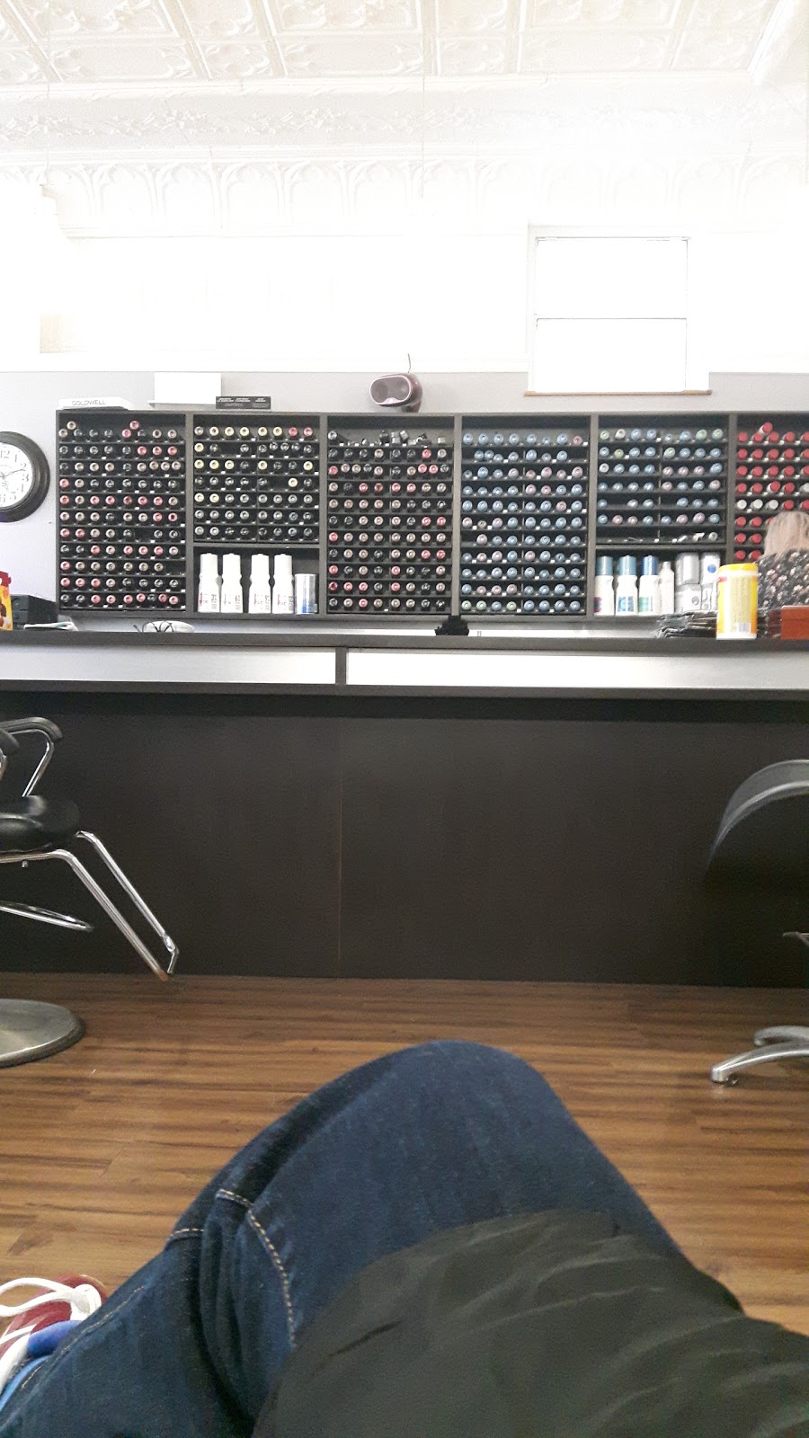 Trendz | 102 Main St S, Georgetown, ON L7G 3E4, Canada | Phone: (905) 877-9229