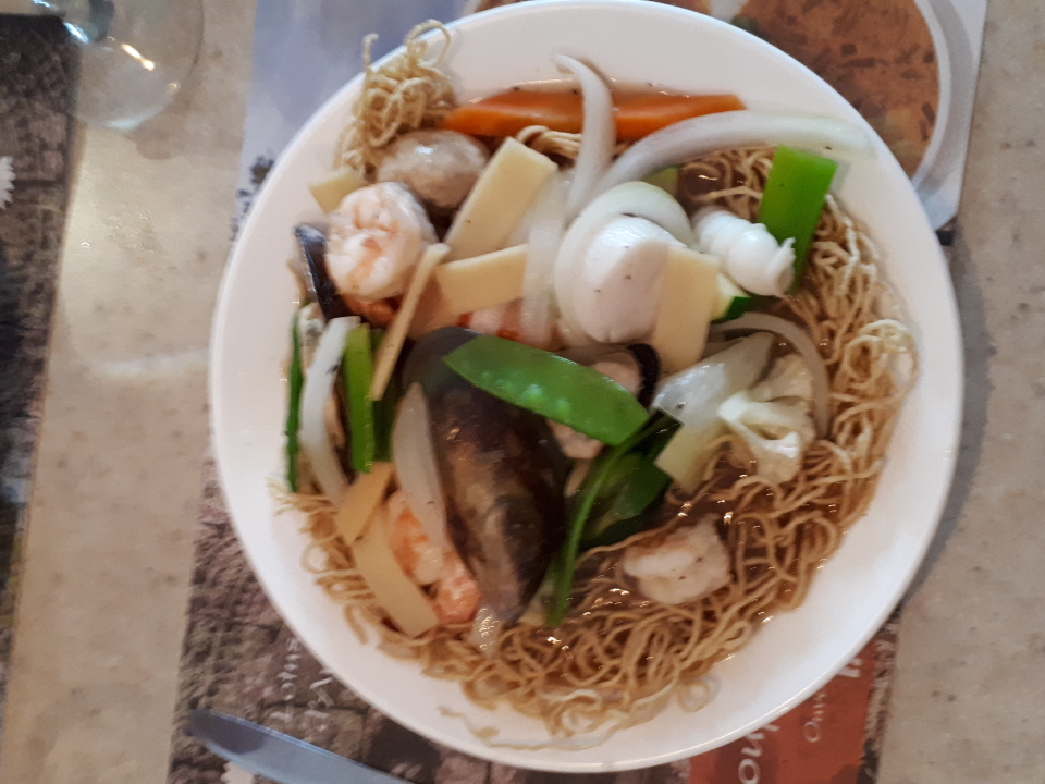 Lotus DAngkor | 2246 Boulevard Louis-XIV, Québec, QC G1C 1A2, Canada | Phone: (418) 663-1919