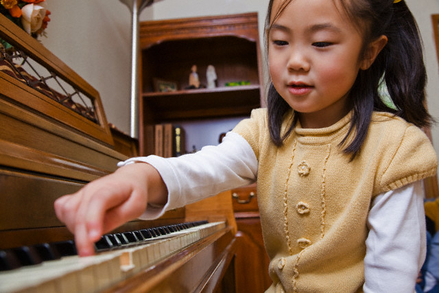 Piano Key Lessons Studio (Piano Lessons in Thornhill) | 1057 Steeles Ave W, Toronto, ON M2R 2S0, Canada | Phone: (416) 804-6131