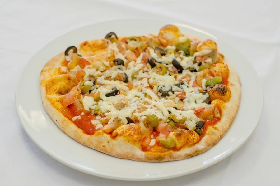 Golden Dough Bakery & Grill | 800 Dundas St E, Mississauga, ON L4Y 4G6, Canada | Phone: (905) 949-6521