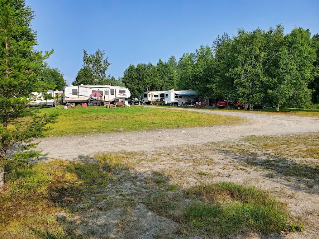 Camping OMilles Étoiles | 1330 QC-117, Val-dOr, QC J9P 7C6, Canada | Phone: (819) 550-4678