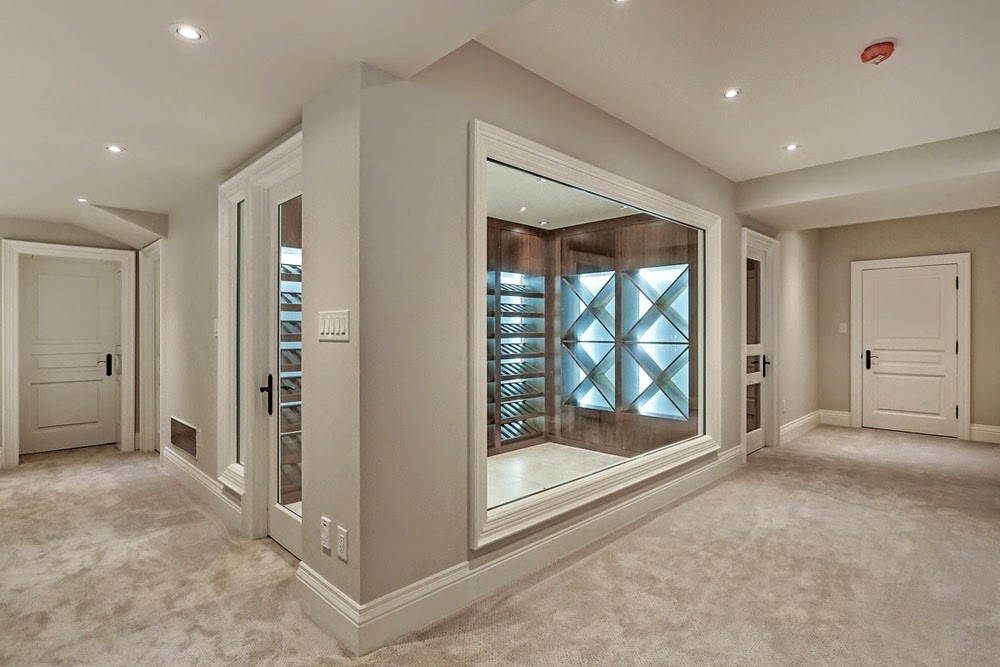HK Studio | 5327 Hollypoint Ave, Mississauga, ON L5V 2L2, Canada | Phone: (416) 707-0588