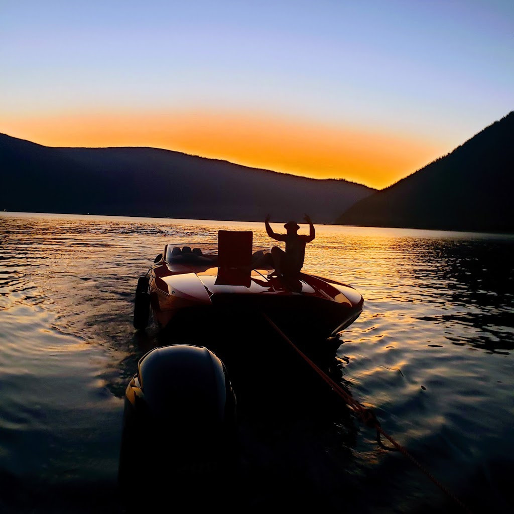 Bigwater Taxi | 113 Weddup St, Sicamous, BC V0E 2V1, Canada | Phone: (250) 804-5328