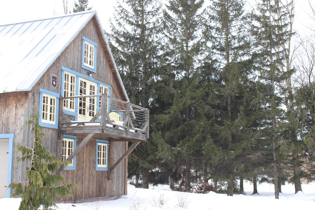 Le Canadien | 143 Rte de la Seigneurie, Saint-Roch-des-Aulnaies, QC G0R 4E0, Canada | Phone: (581) 673-1094