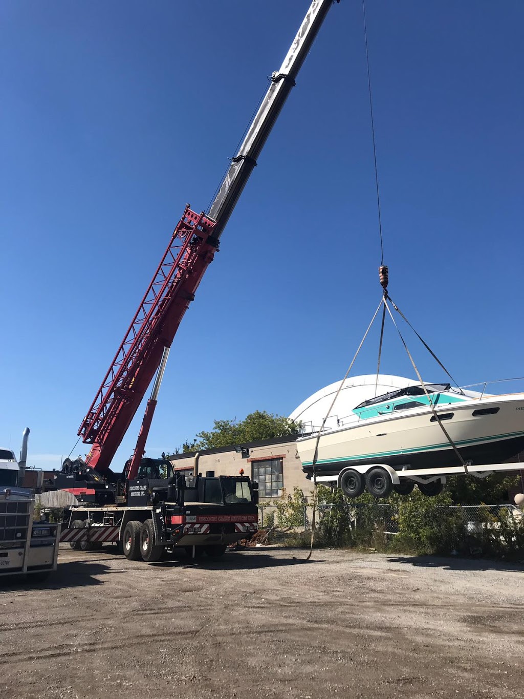 Discount Crane Services | Crane Rental Company | 23 Creditstone Rd, Concord, ON L4K 1N4, Canada | Phone: (416) 676-5555