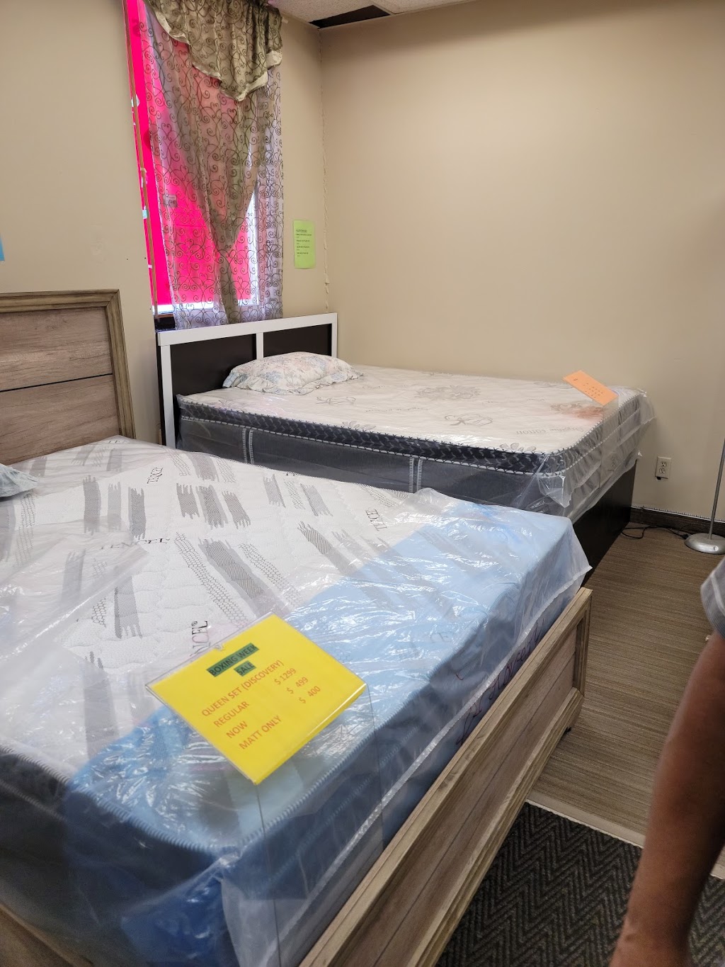 B B Bedding Ltd. | 23 Westmore Dr #4, Etobicoke, ON M9V 3Y7, Canada | Phone: (416) 747-0968