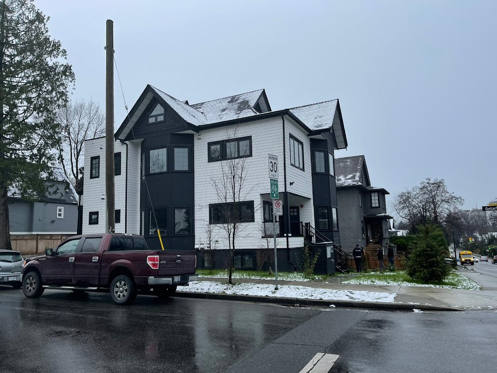 Electrician Burnaby - Kato Electrical Inc. | 9603 Manchester Dr #403, Burnaby, BC V3N 4Y7, Canada | Phone: (604) 417-4785