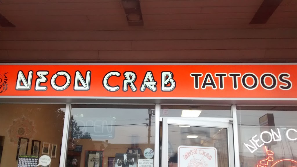 Neon Crab Tattoos & Piercing | 290 Barton St, Stoney Creek, ON L8E 2K6, Canada | Phone: (905) 930-8666