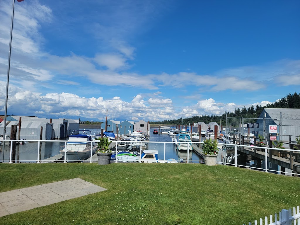 Crescent Beach Marina | 12555 Crescent Rd, Surrey, BC V4A 2V4, Canada | Phone: (604) 538-9666