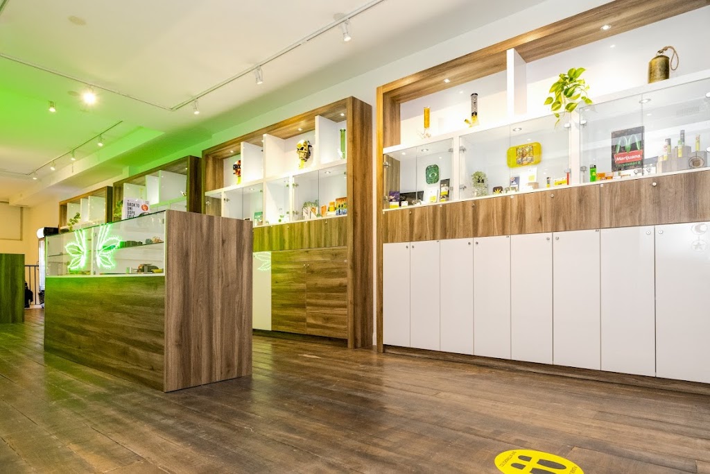 impact custom cabinet | 6 Johnson Rd, Aurora, ON L4G 2A2, Canada | Phone: (416) 990-9007