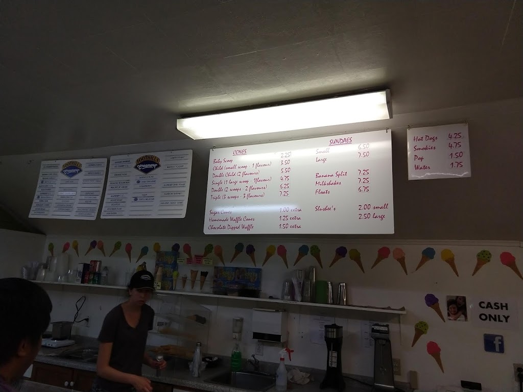 Scoops & Snacks | 44 White Ave, Bragg Creek, AB T0L 0K0, Canada | Phone: (403) 949-3494