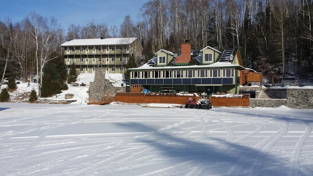 Pourvoirie Club Des Douzes | 1 Chemin du Club des Douze, Duhamel, QC J0V 1G0, Canada | Phone: (819) 325-2230