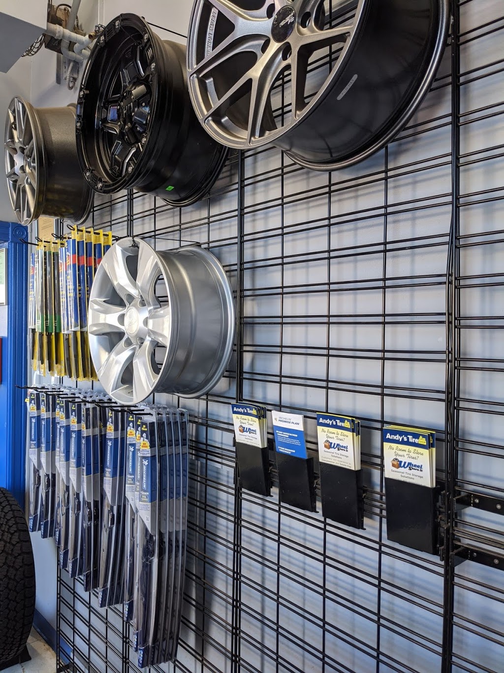 Andys Tire Shop | 8762 Commercial St, New Minas, NS B4N 3C5, Canada | Phone: (902) 681-5500