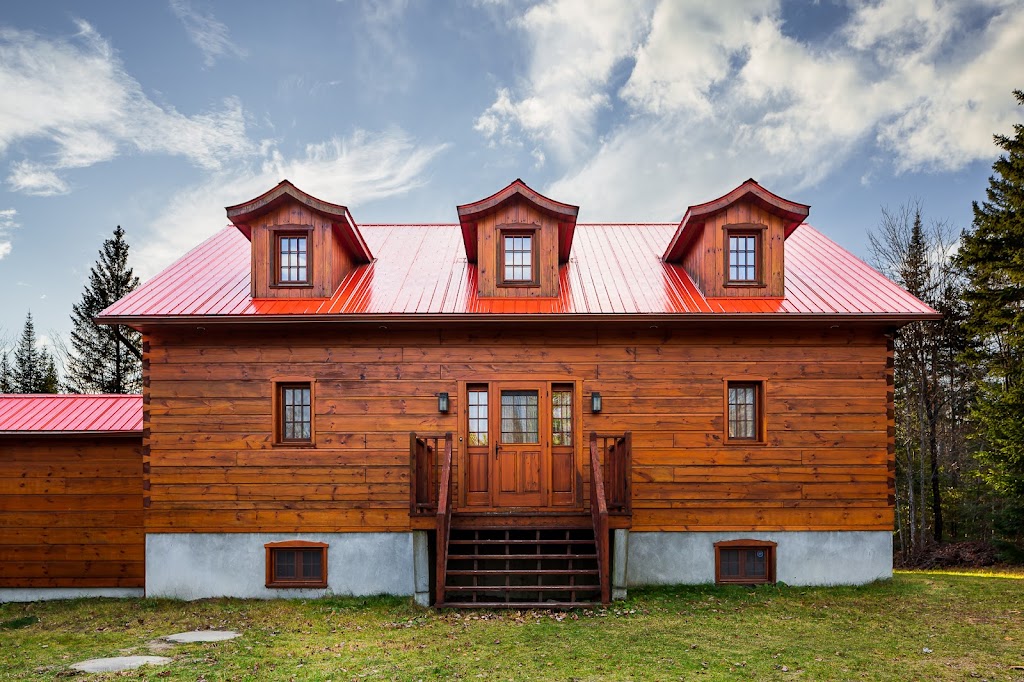 Chalets Brise Du Nord | 269 Av. Alain-Collette, Chertsey, QC J0K 3K0, Canada | Phone: (514) 677-8580