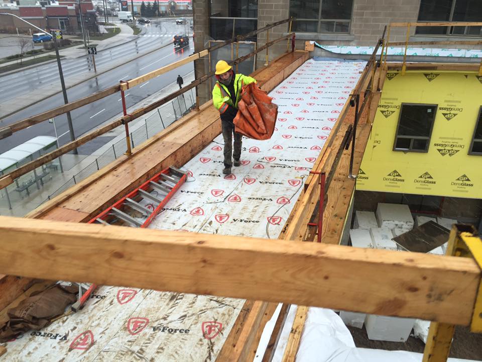 Cox Roofing Systems | 1994 Valleystream Dr, Sudbury, ON P3A 6A9, Canada | Phone: (705) 665-0995