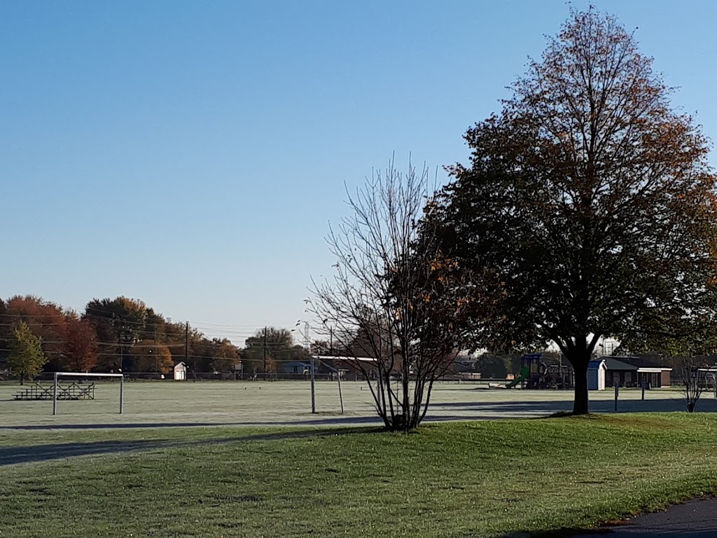 Corunna Athletic Park | 420 Colborne St, Corunna, ON N0N 1G0, Canada | Phone: (519) 867-2651