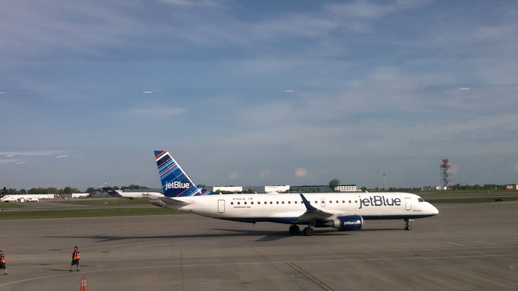 Niagara Falls International Airport | 2035 Niagara Falls Blvd, Niagara Falls, NY 14304, USA | Phone: (716) 297-4494