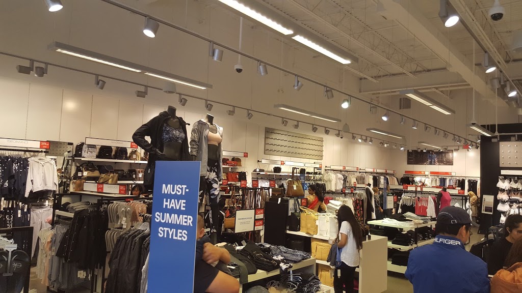 Calvin Klein | 805 Boyd St, New Westminster, BC V3M 5X2, Canada | Phone: (604) 520-1077