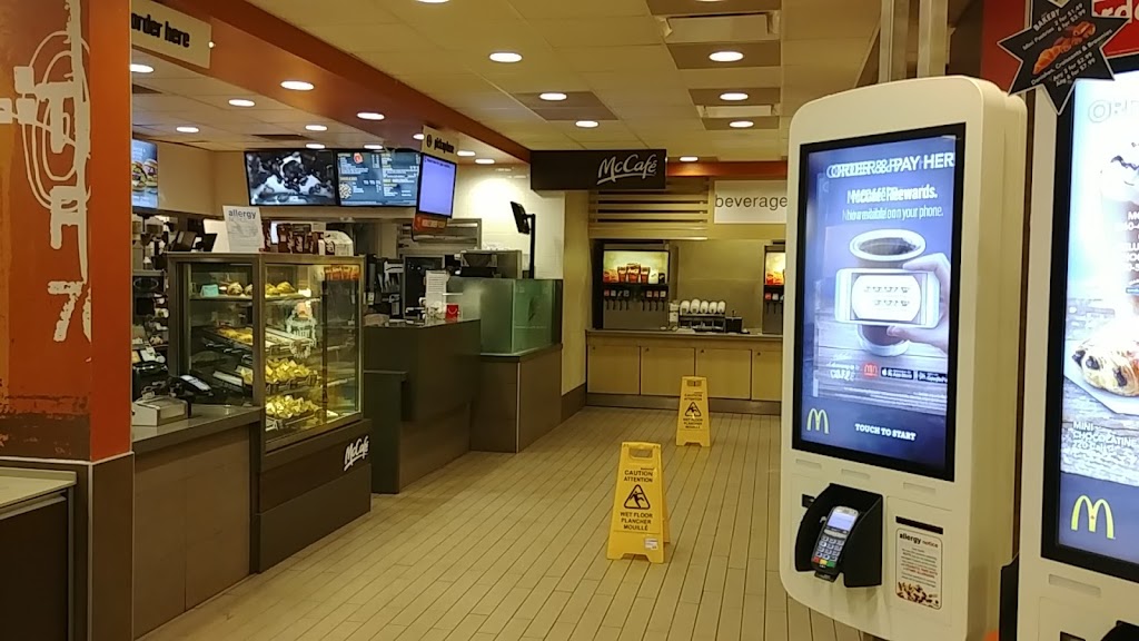 McDonalds | 4201 S Park Dr, Stony Plain, AB T7Z 1L1, Canada | Phone: (780) 968-6441