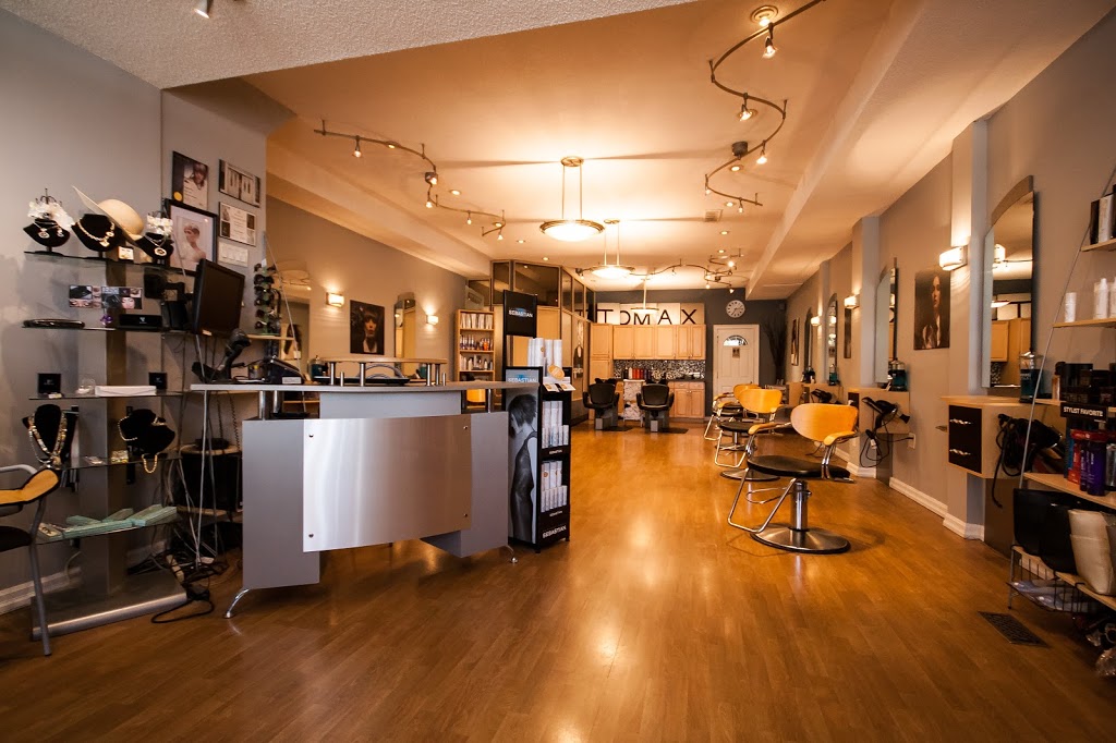Tomax Hairworks | 713 The Queensway, Etobicoke, ON M8Y 1L2, Canada | Phone: (416) 201-9691