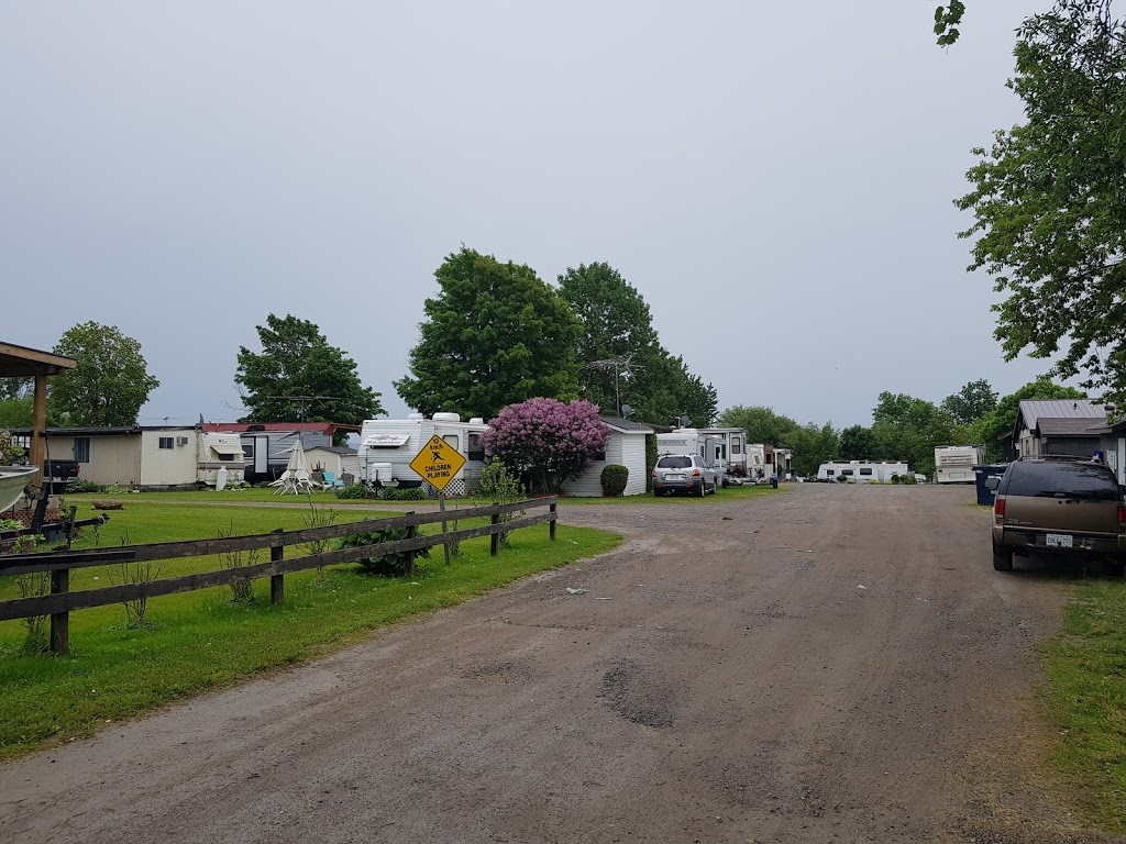 Hiawatha Tent & Trailer Park | 17 Paudash St E, Keene, ON K0L 2G0, Canada | Phone: (705) 295-7030