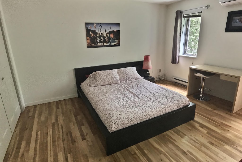 Les Seigneurs du Lac | Chem. des Cèdres, Sainte-Anne-des-Lacs, QC J0R 1B0, Canada | Phone: (514) 932-5935