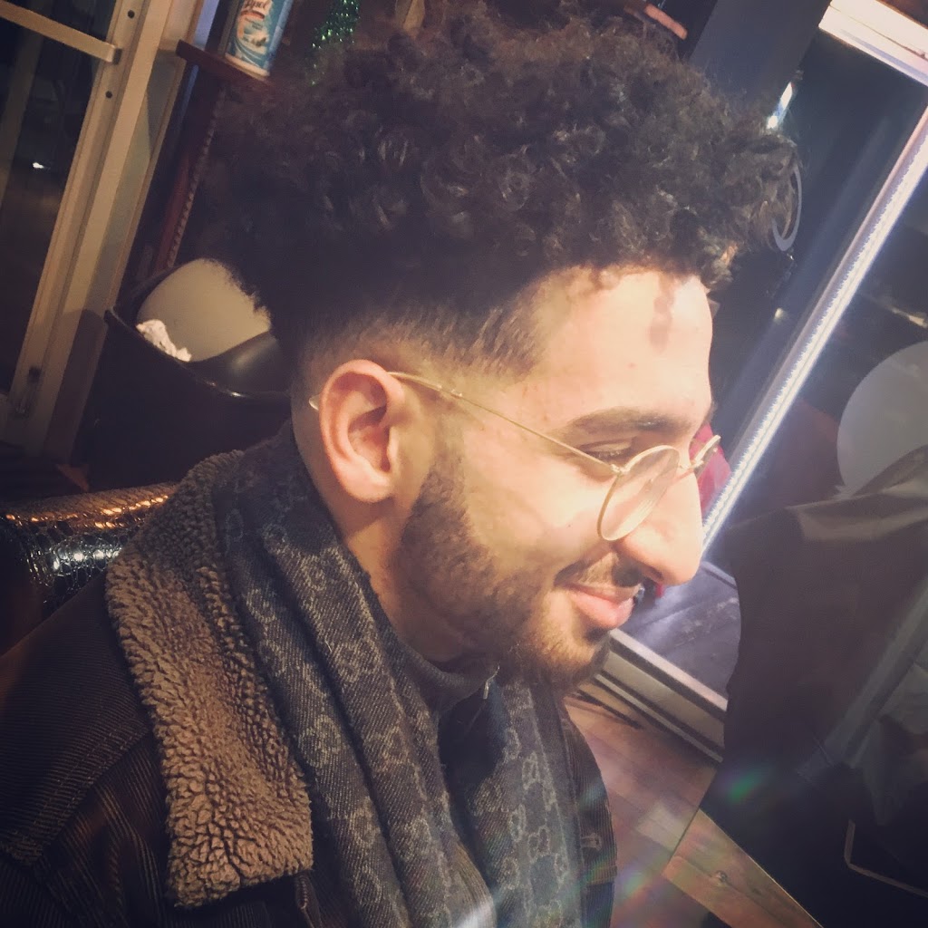Paris barbershop qc | 647 Ave Royale, Quebec City, QC G1E 1Y8, Canada | Phone: (418) 478-5230