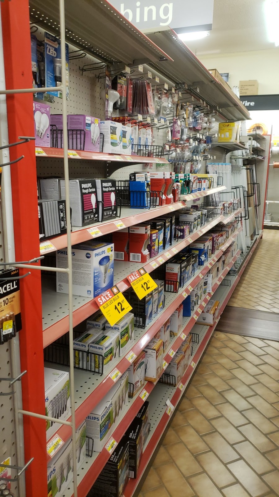 M & R Lumber Co. Ltd | 101 Centre Ave NE, Milk River, AB T0K 1M0, Canada | Phone: (403) 647-3636