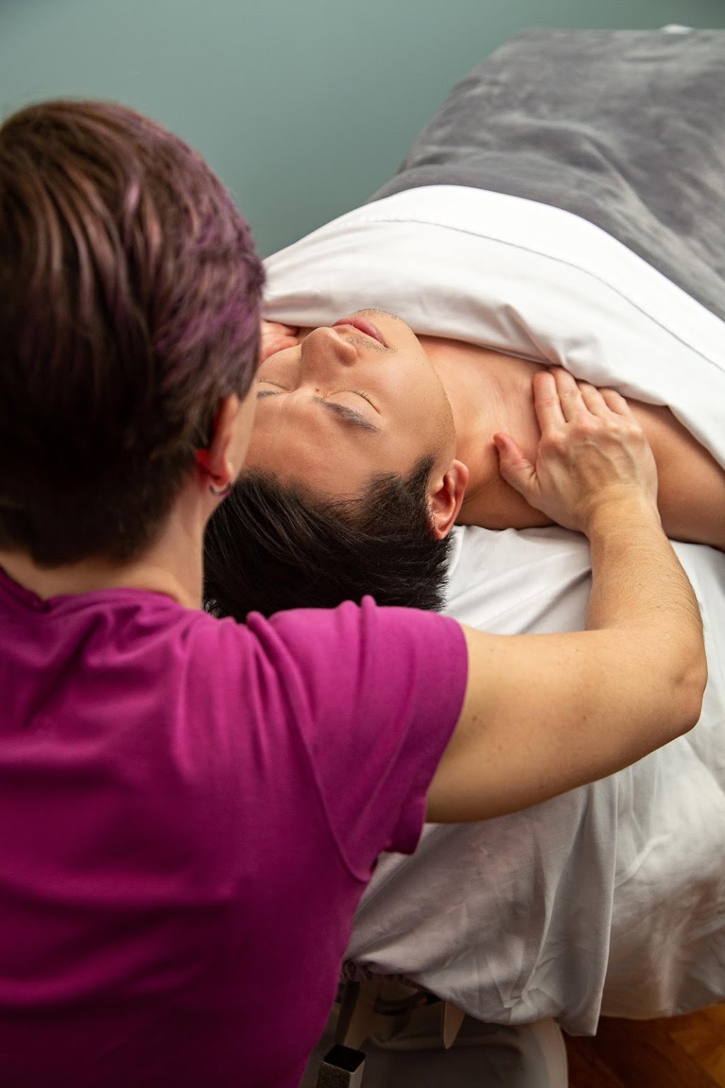 Parents Therapeutic Massage of Durham | 26 Lofthouse Dr, Whitby, ON L1R 1V7, Canada | Phone: (905) 449-1236