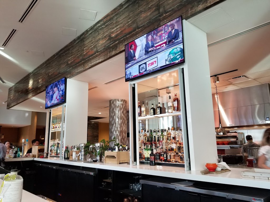 Yakima Social Kitchen + Bar | 2008 Airport Rd NE, Calgary, AB T2E 3B9, Canada | Phone: (587) 232-0538