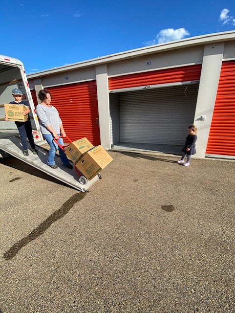 U-Haul Moving & Storage at 17th St | 7403 17 St NW, Edmonton, AB T6P 1P1, Canada | Phone: (780) 944-0061