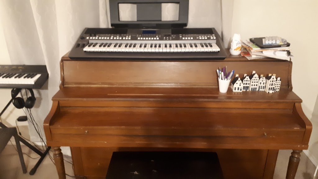 Calgary Music Tutor | 14672 1 st NE, Livingston Ave NE, Calgary, AB T3P 1M9, Canada | Phone: (587) 997-4616