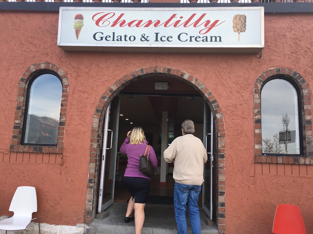 Chantilly Gelato & Cafe | 234 Esplanade Ave, Harrison Hot Springs, BC V0M 1K0, Canada | Phone: (604) 491-2001