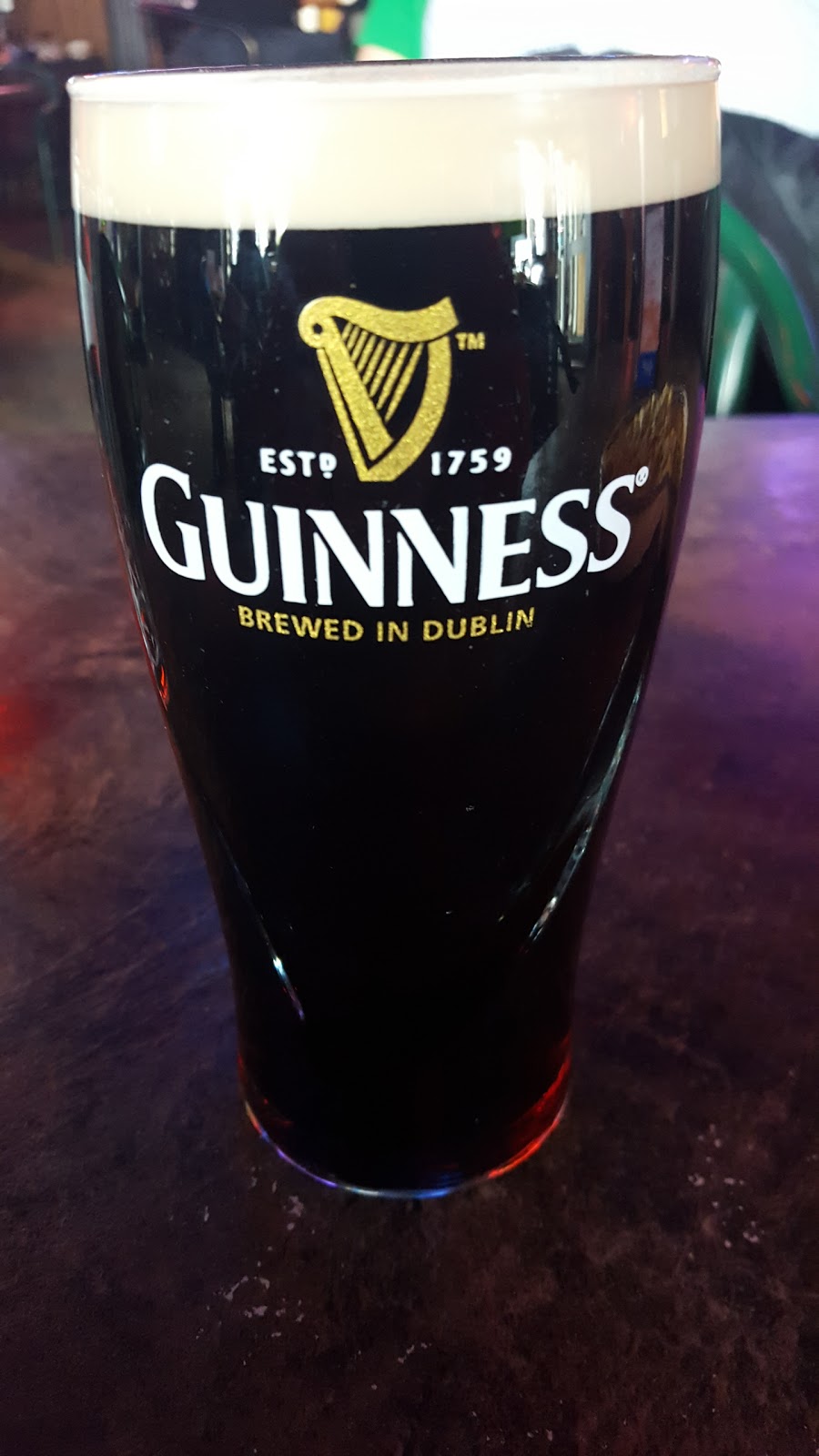 East 40th Pub | 3811 40 Ave, Red Deer, AB T4N 2W4, Canada | Phone: (403) 340-1844
