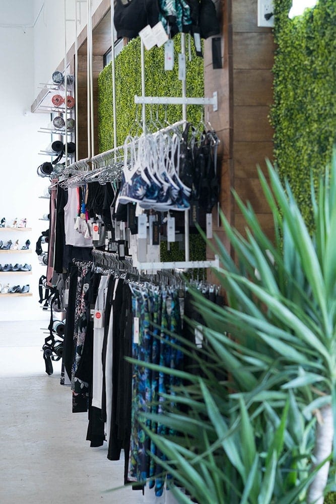 Dancewear Centre | 1150 Sheppard Ave W #11, North York, ON M3K 2B5, Canada | Phone: (416) 630-2292