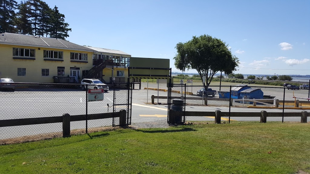 Semiahmoo Park | 15782 Marine Dr, White Rock, BC V4B 1E6, Canada | Phone: (604) 536-3101