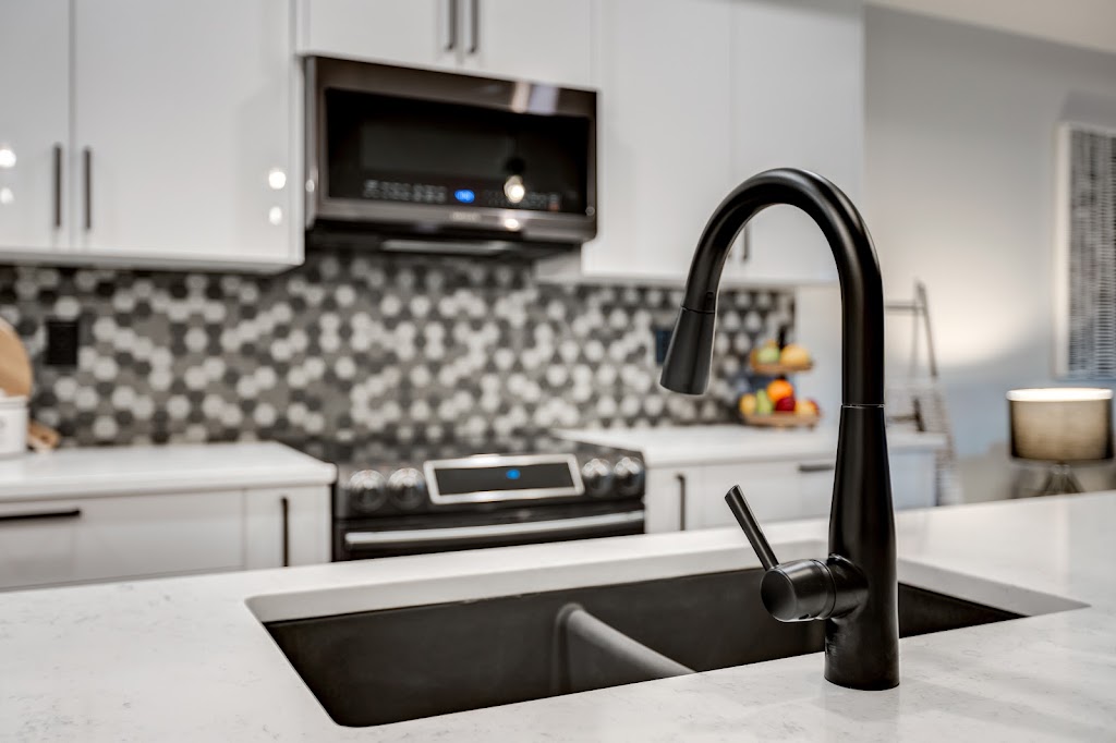 Seton Park Place II by Cedarglen Living | 4350 Seton Dr SE #123, Calgary, AB T3M 3B1, Canada | Phone: (403) 681-9388