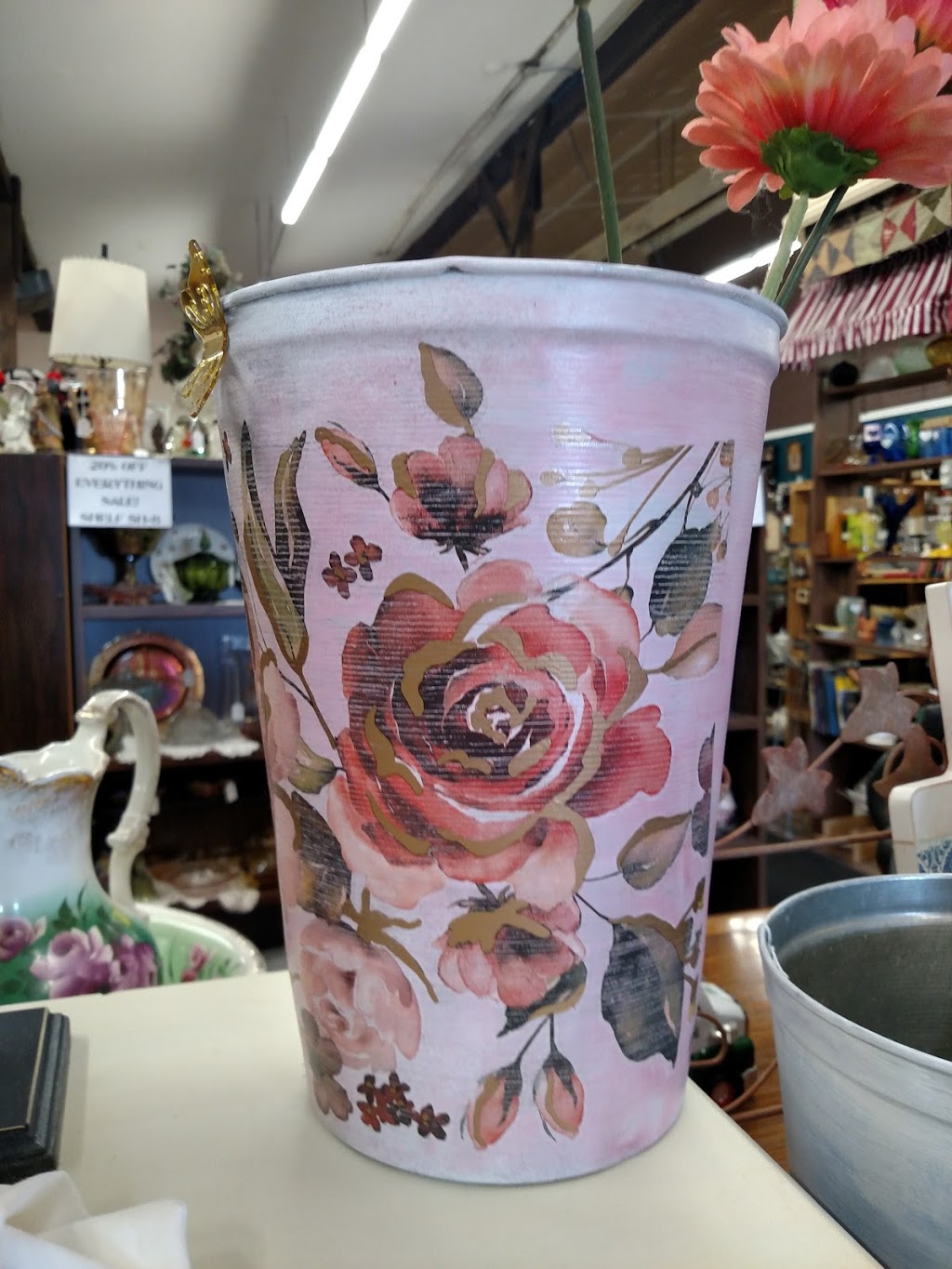 The Sanborn Mill Antiques & Marketplace | 5890 Ward Rd, Sanborn, NY 14132, USA | Phone: (716) 731-2828