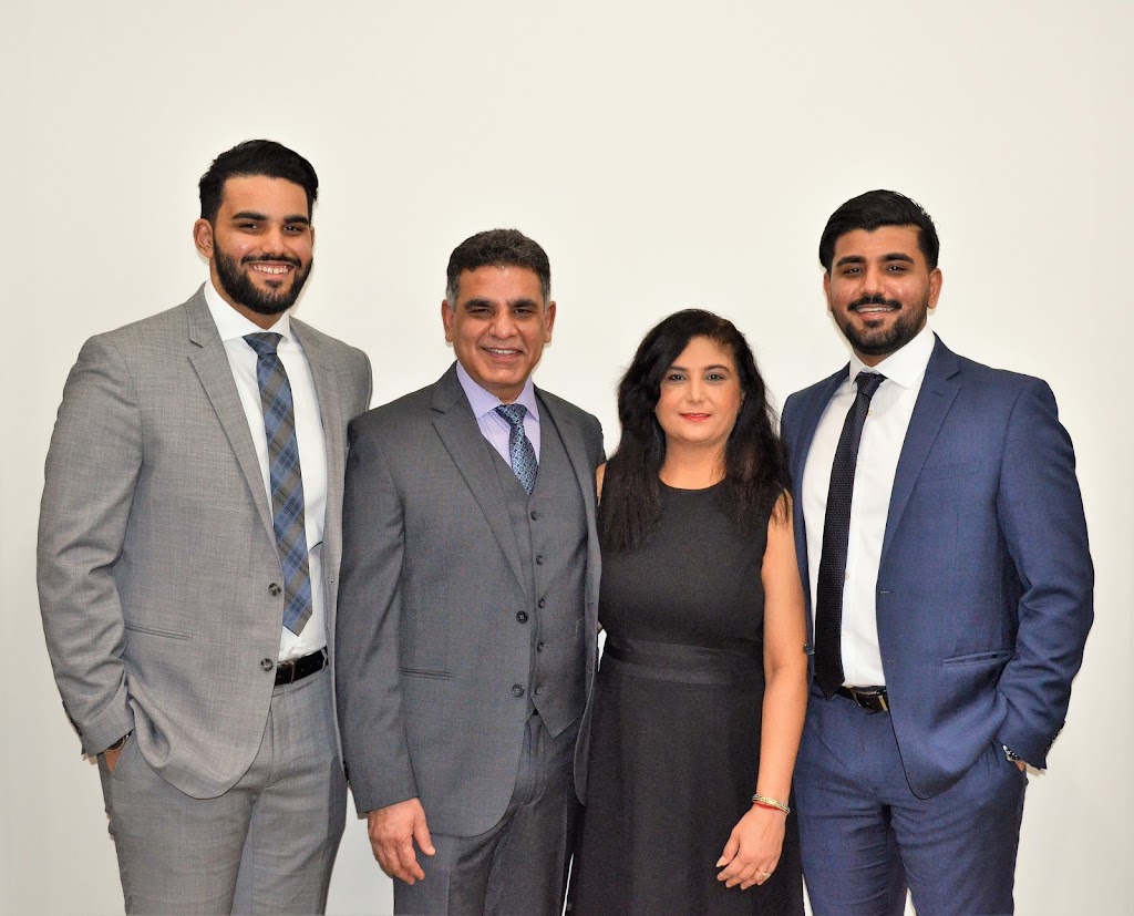 Sameer Nagpal Safe Mortgages LTD | 6908 205 St, Langley, BC V2Y 0W4, Canada | Phone: (778) 863-0009