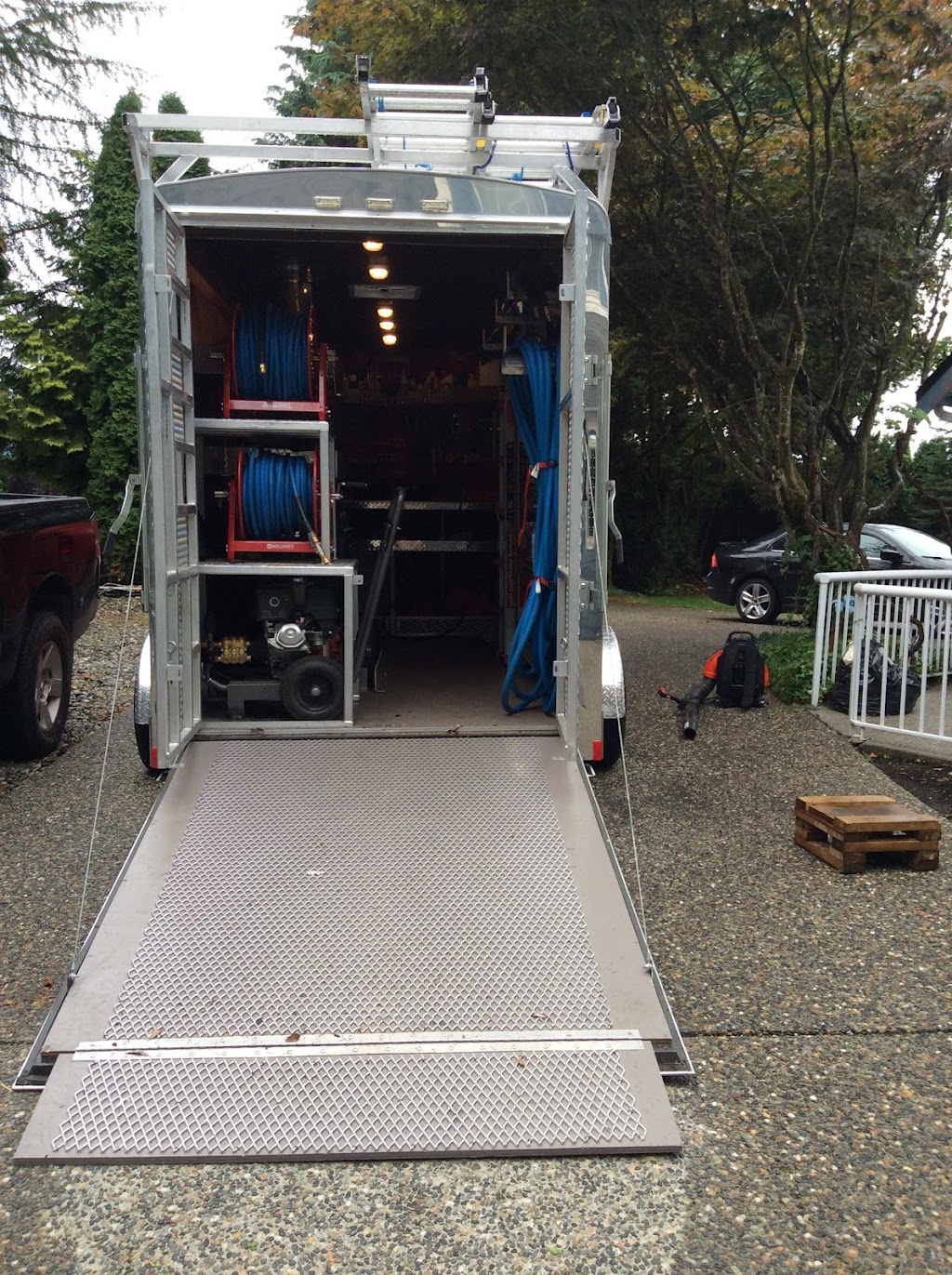Stallion Power Washing | 6949 198 St, Langley Twp, BC V2Y 3B1, Canada | Phone: (604) 441-4427
