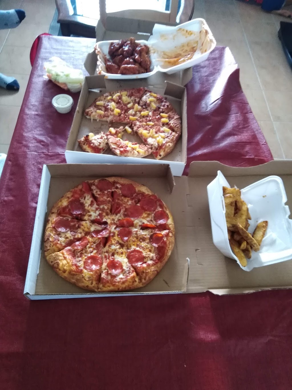 Limeridge Pizza & Wings | 990 Upper Wentworth St, Hamilton, ON L9A 4V9, Canada | Phone: (905) 575-7979