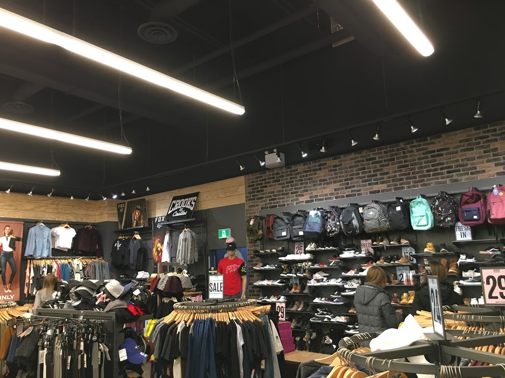 Boathouse | 1E9, 555 Sterling Lyon Pkwy, Winnipeg, MB R3P 1J9, Canada | Phone: (204) 505-2628