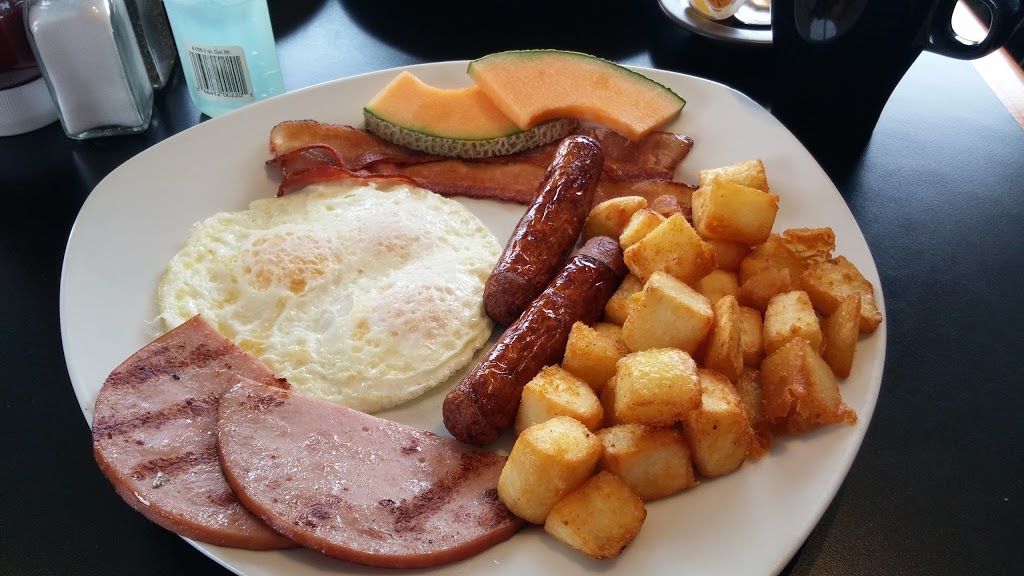 Da Bean Cafe & Grill | 15400 Hurontario St, Caledon, ON L7C 2C3, Canada | Phone: (905) 838-1888