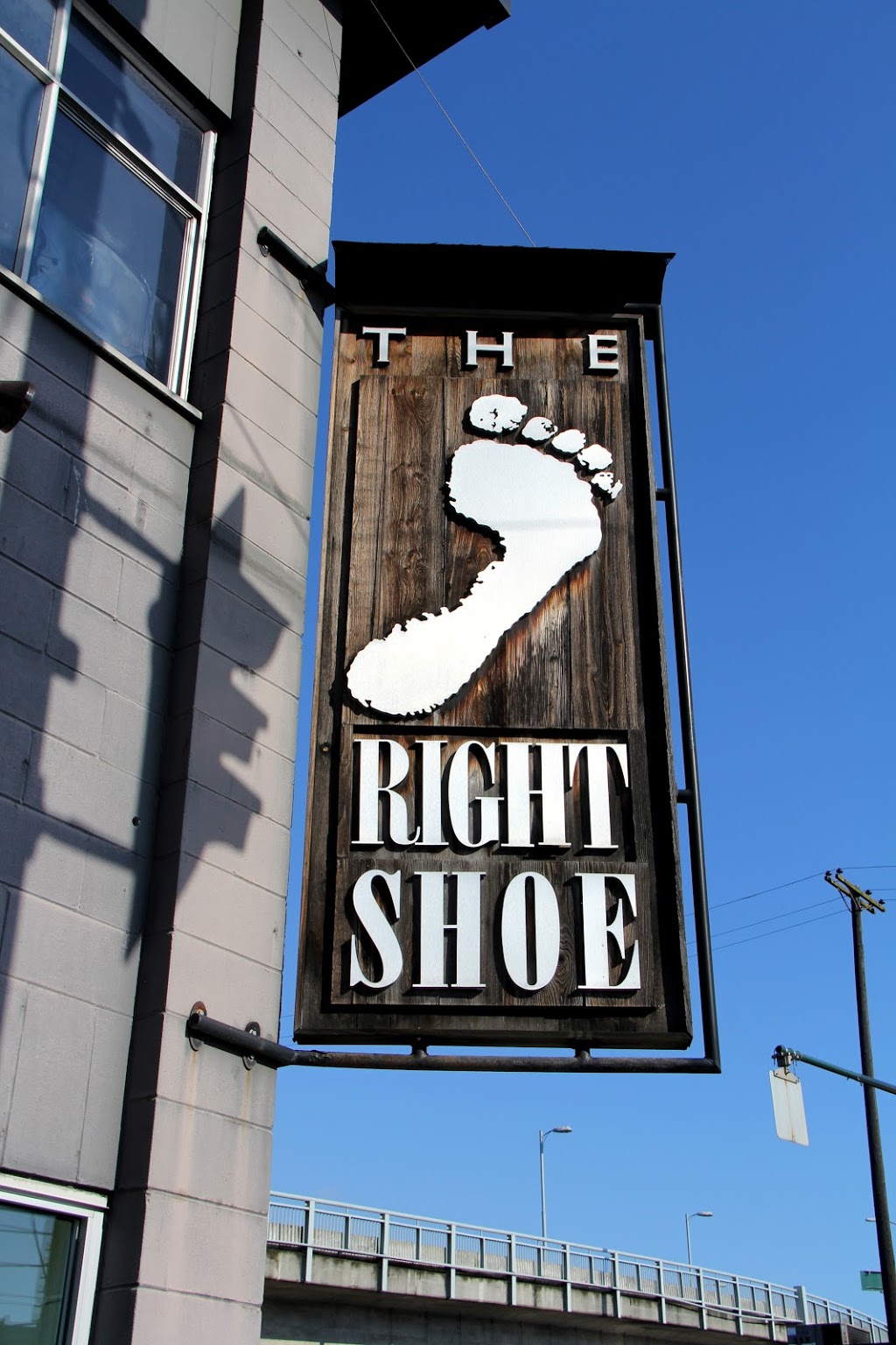 The RIGHT Shoe | 1601 W 4th Ave, Vancouver, BC V6J 1L8, Canada | Phone: (604) 737-6014