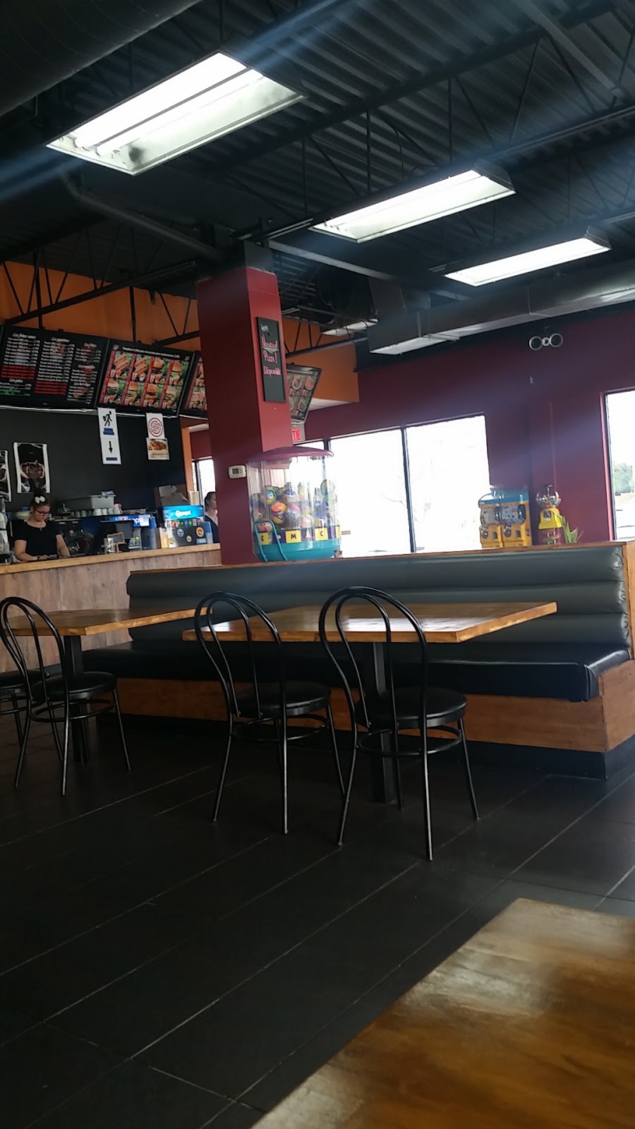 Restaurant La Belle Province | 125 Rue Valmont, Repentigny, QC J5Y 1S7, Canada